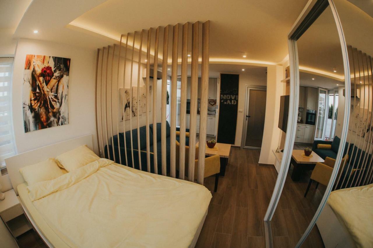 Penthouse56 Apartman Újvidék Kültér fotó